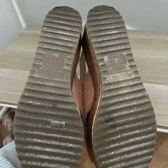 American Eagle Outfitters Pink Platform Sandals - Picture 5 of 5